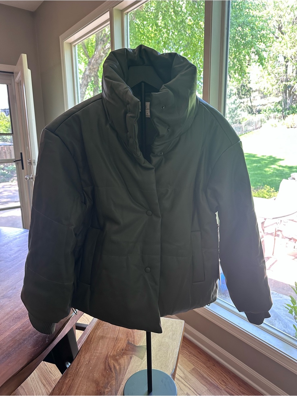Vintage Havana Olive Green Faux Leather Puffer Jacket Women’s NWT Small